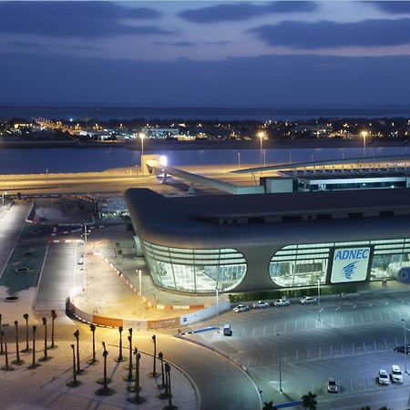 Premier Inn Abu Dhabi Capital Centre Extérieur photo