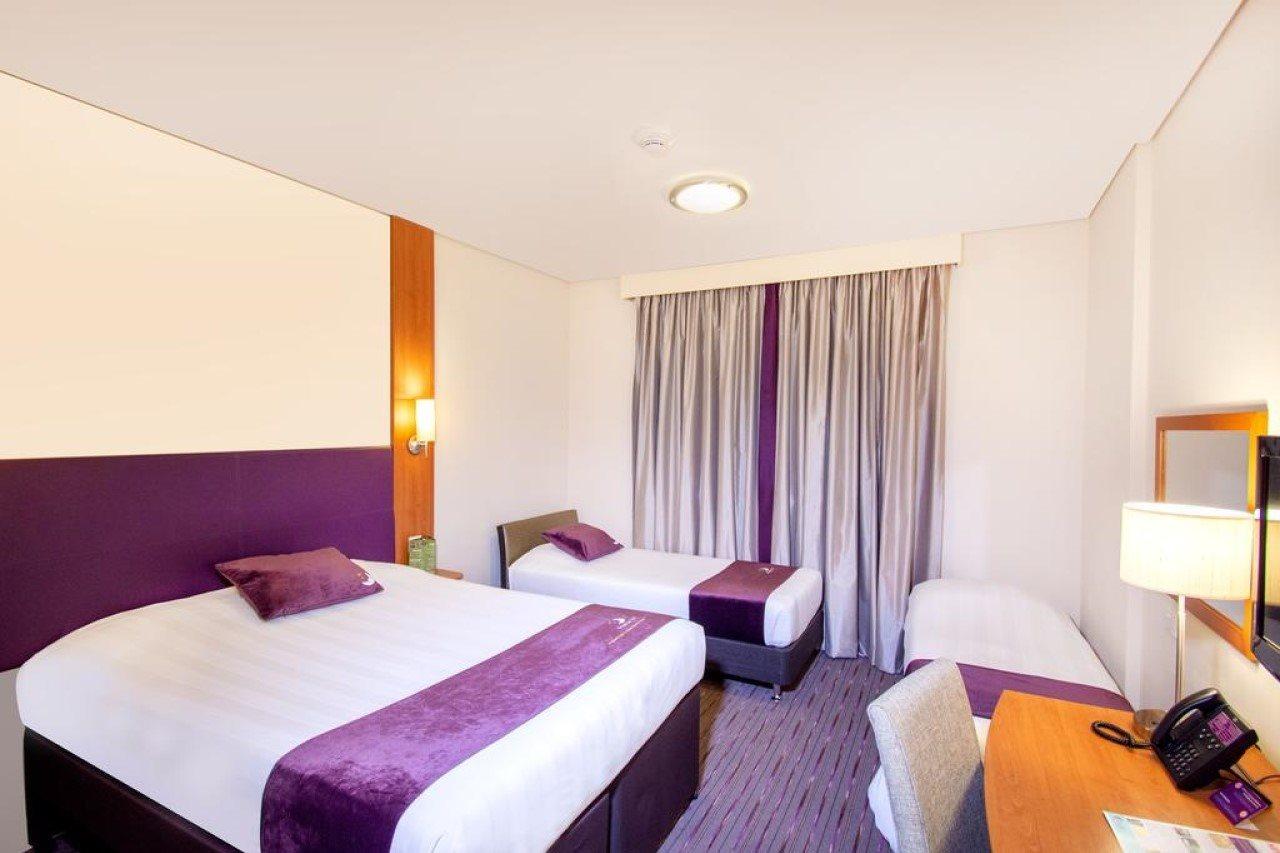 Premier Inn Abu Dhabi Capital Centre Extérieur photo