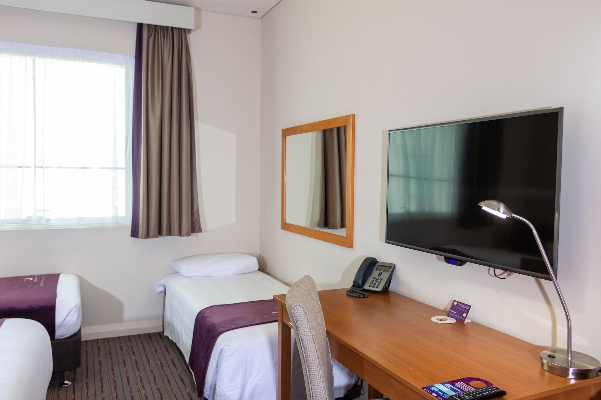 Premier Inn Abu Dhabi Capital Centre Extérieur photo