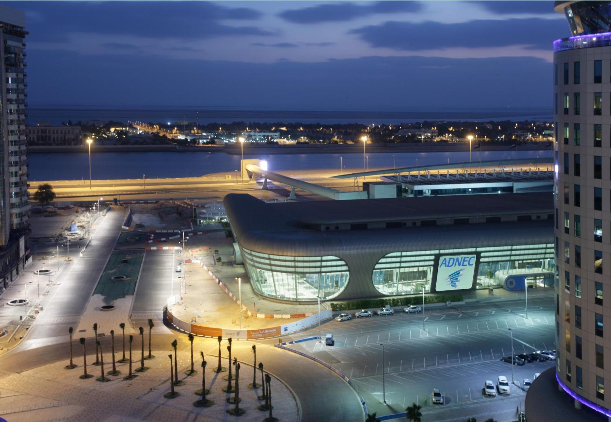 Premier Inn Abu Dhabi Capital Centre Extérieur photo